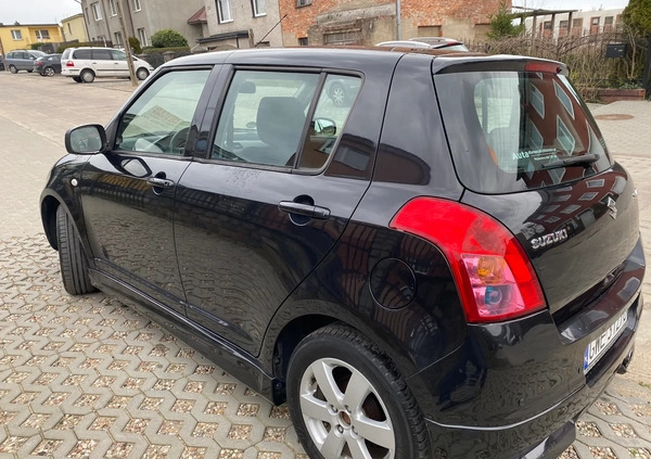 Suzuki Swift cena 16500 przebieg: 142000, rok produkcji 2010 z Wejherowo małe 301